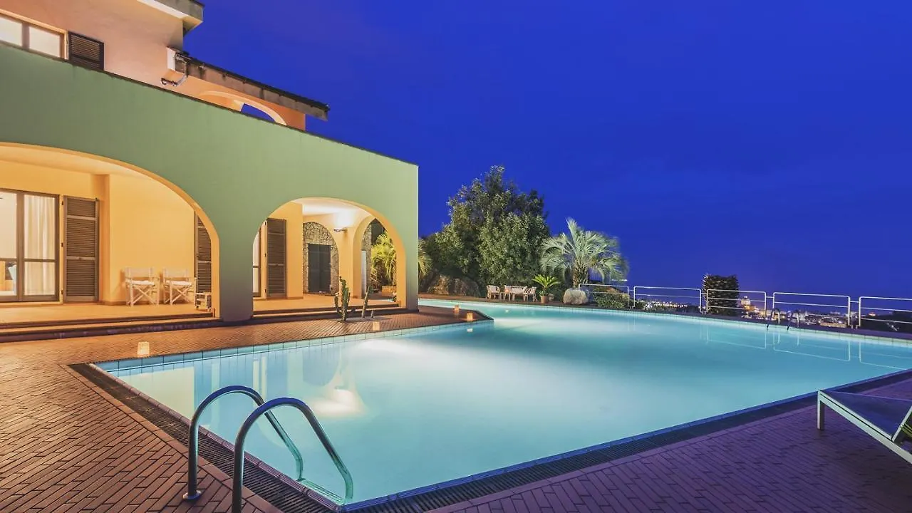 Villa Elda 6, Emma Villas Лоано