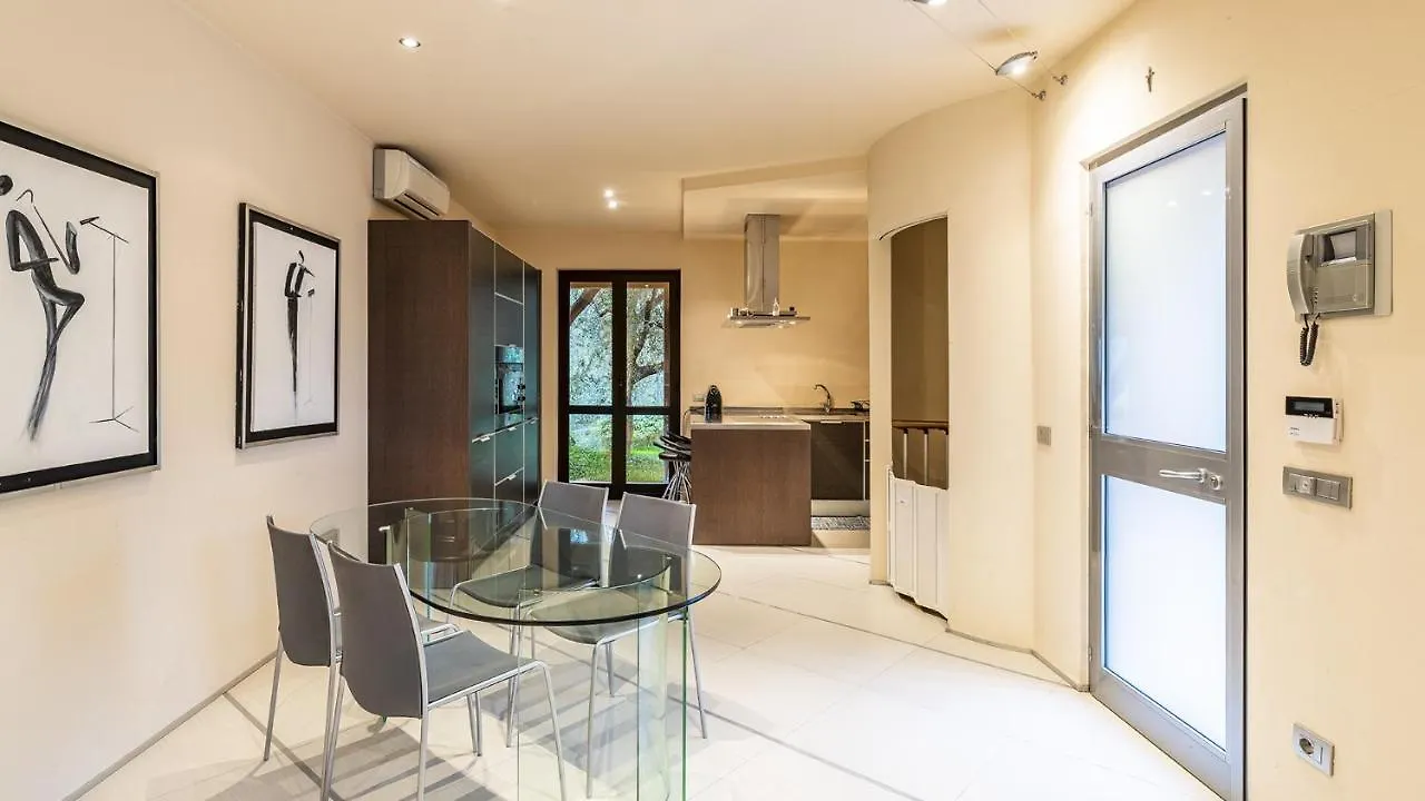 Villa Elda 6, Emma Villas Лоано