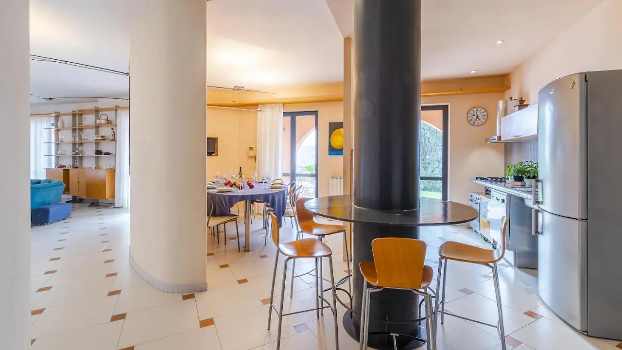 Villa Elda 6, Emma Villas Лоано